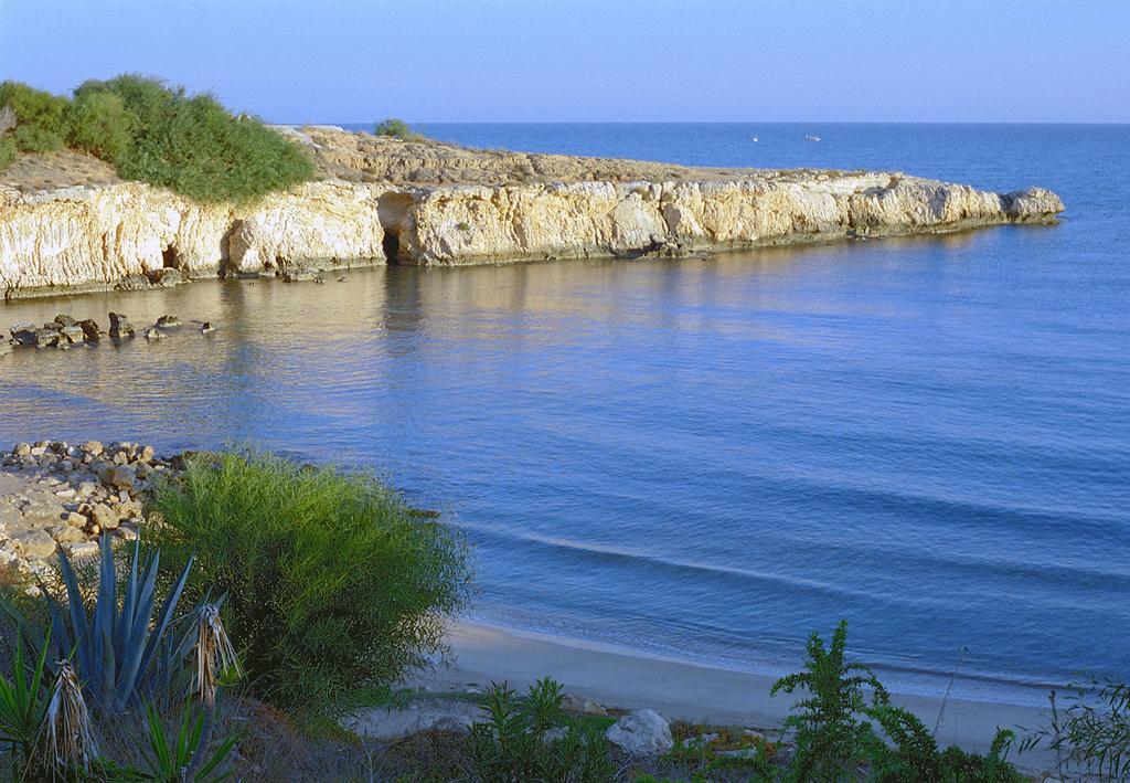 Mythical Sands Resort - Antonios Paralimni Exterior photo
