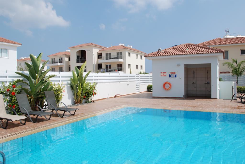 Mythical Sands Resort - Antonios Paralimni Exterior photo